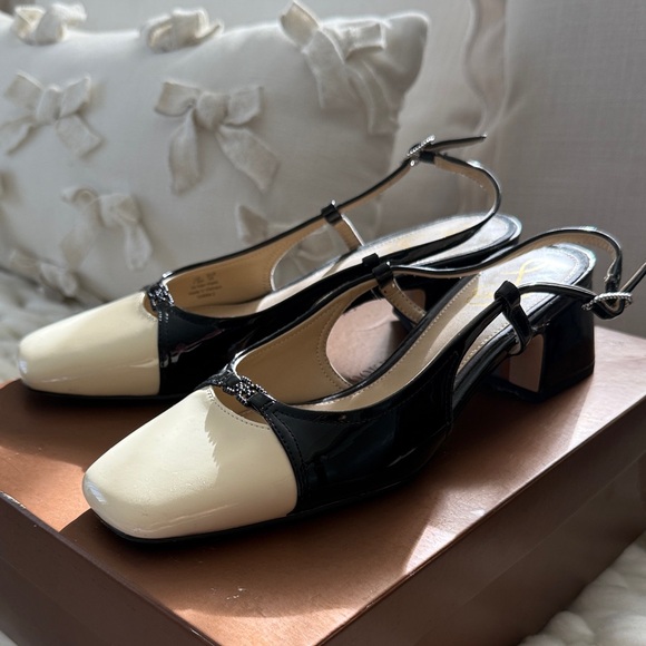 Sam Edelman Black and Cream Slingback Flats - Picture 1 of 4